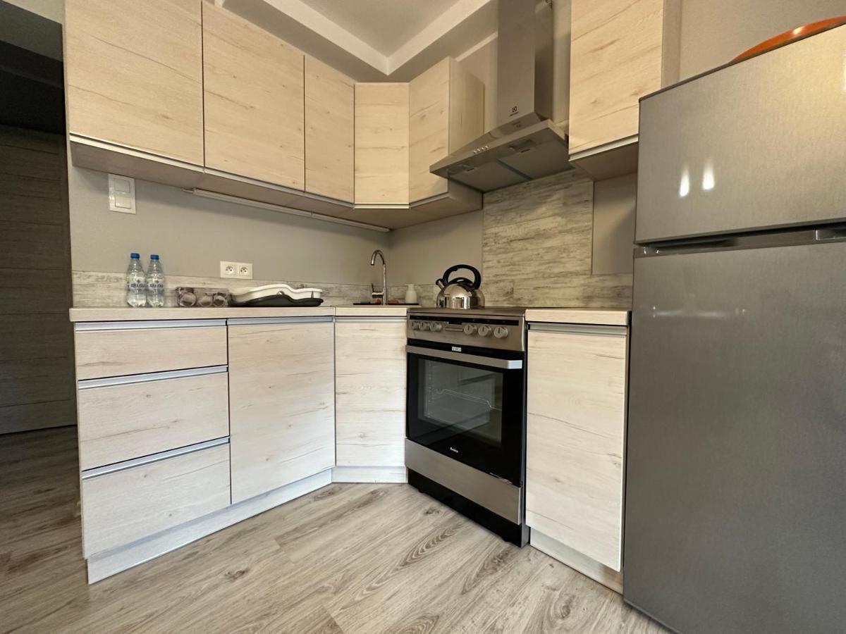Apartament Przy Cieplickich Tezniach Jelenia Góra Екстериор снимка