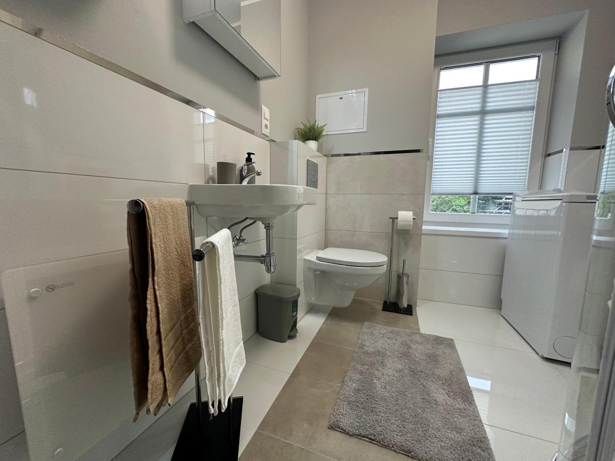 Apartament Przy Cieplickich Tezniach Jelenia Góra Екстериор снимка